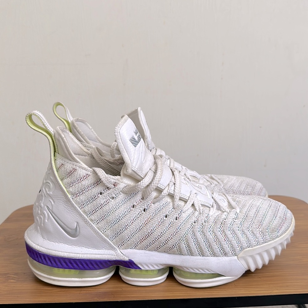 Nike Lebron 16 “Buzz Lightyear”